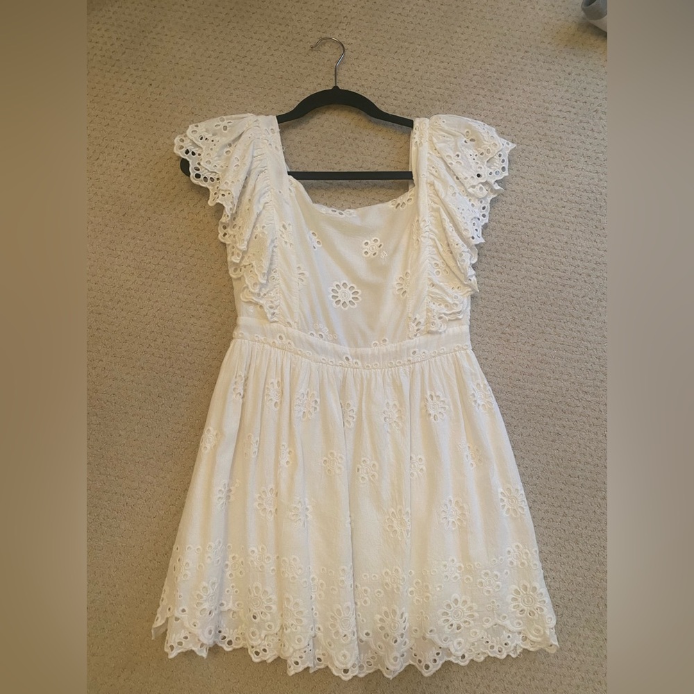 Lulu’s White Dress
